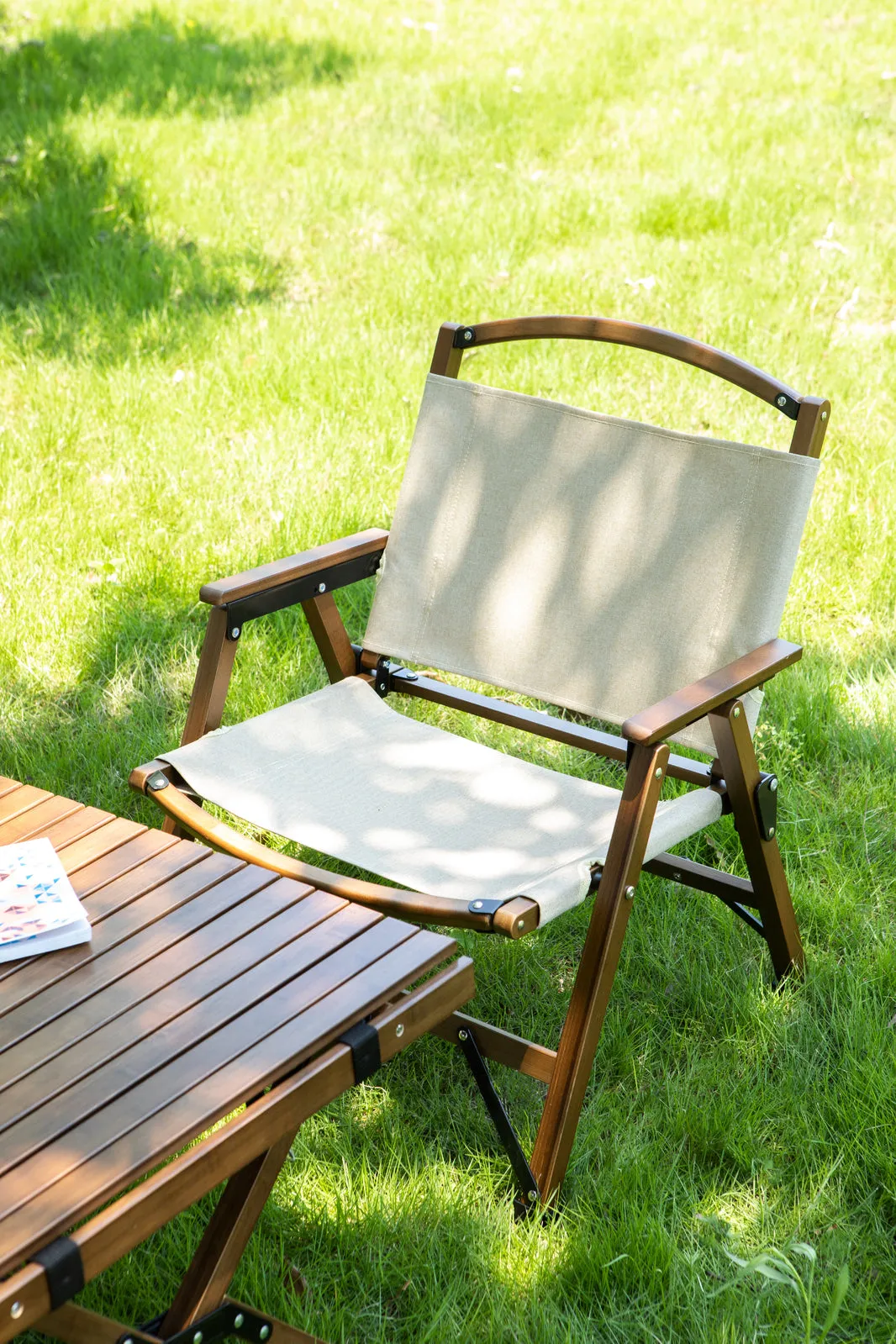 NNEDSZ 4x Bamboo Foldable Outdoor Camping Chair Wooden Travel Picnic Park Folding - Khaki/Beige